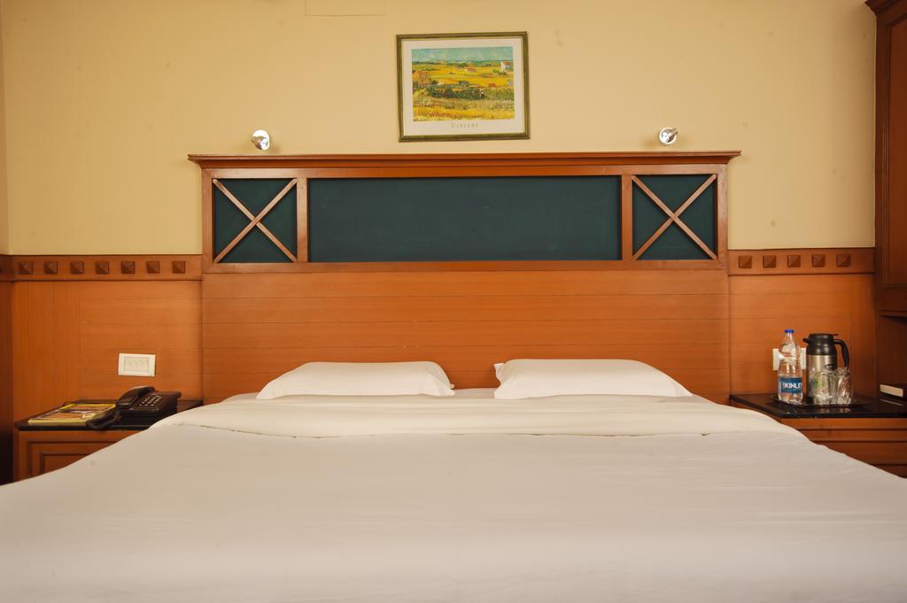 Hilltop Towers Kodaikanal Bilik gambar