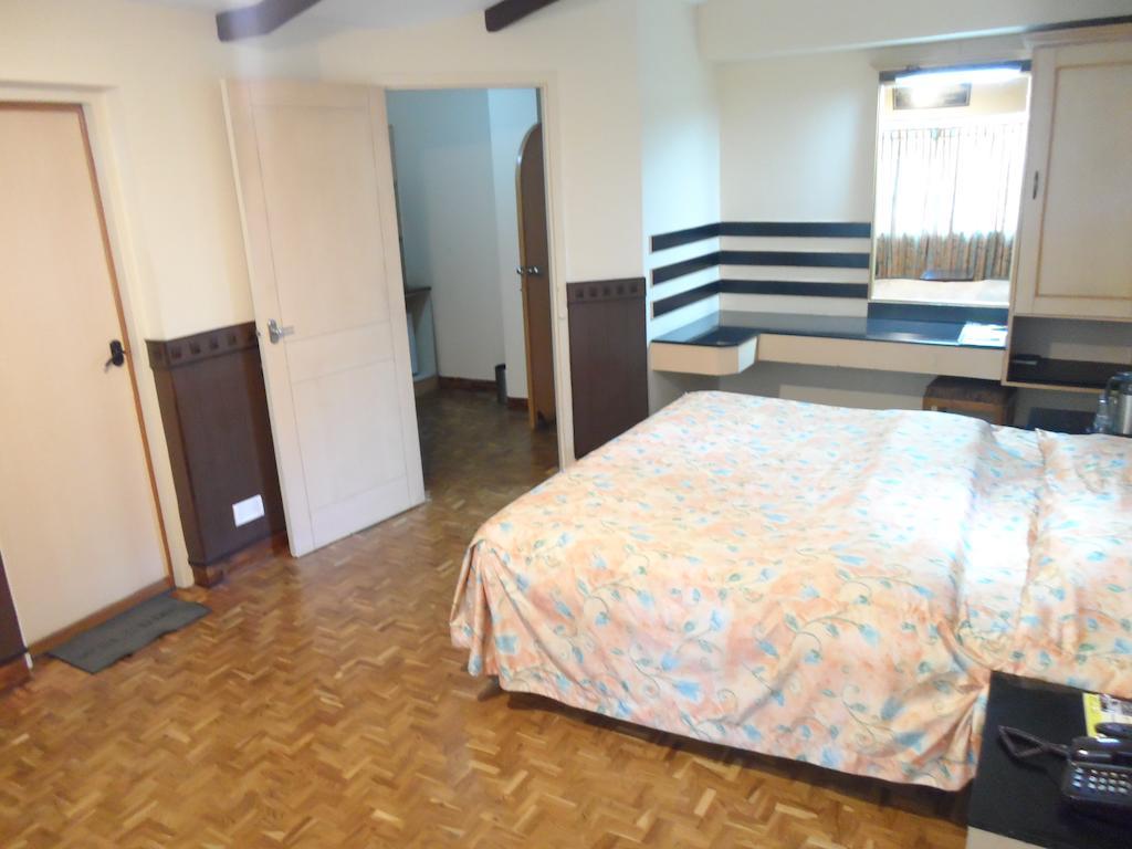Hilltop Towers Kodaikanal Bilik gambar